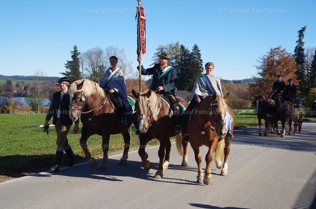 IMGP7788 | fotografiert von Axel PollmannLeonhardi Wallfahrt Benediktbeuern und Murnau, Fronleichnam, Fasching, Landschaft im Loisachtal und Benediktbeuern  - Realisiert mit Pictrs.com