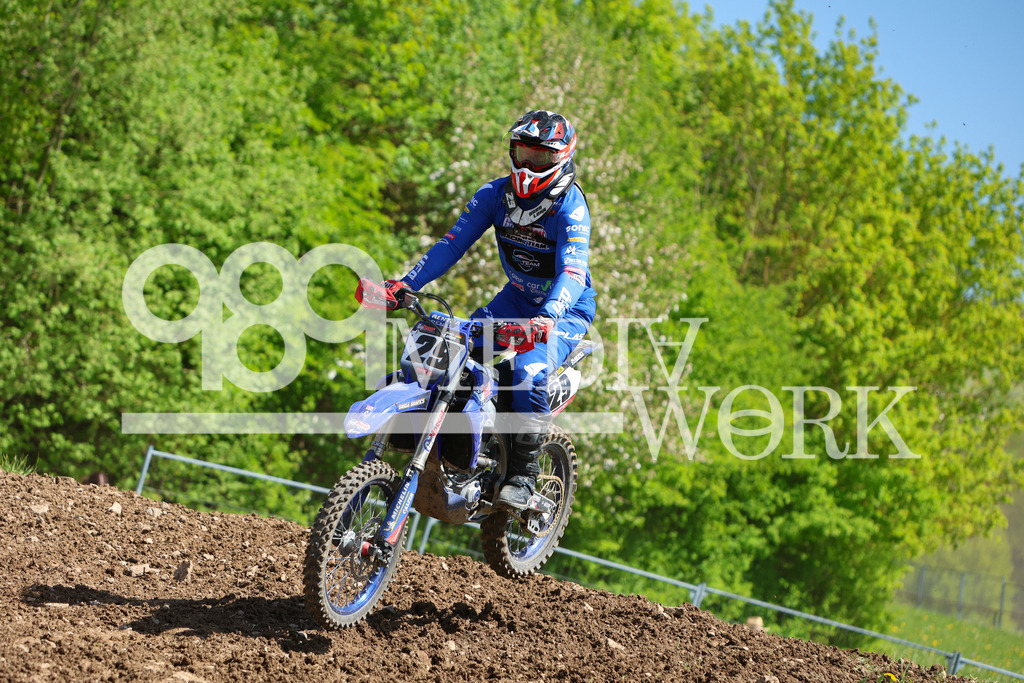 5E6A7224 | 989 MEDIAWORK