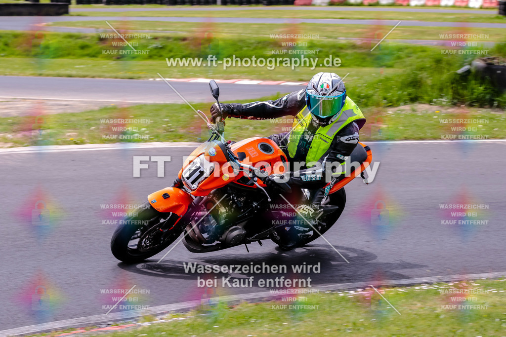 MotoTeamVBK-20947 | Hier findet Ihr Bilder von Touristenfahrten auf der Nürburgring Nordschleife oder von anderen Veranstaltungen die ich besucht habe. Viel Spass beim Durch Schauen 