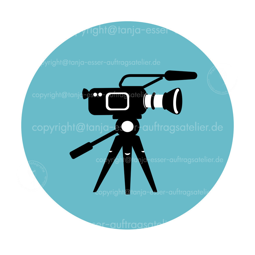 Filmkamera tuerkiser Kreis D | Illustration einer modernen Filmkamera auf einem Kamerastativ. Filmkamera, Stativ, Schwenkkopf, Mikrofon, Wechsel Objektiv, Gegenlichtblende als schwarze, vereinfachte Symbole. Im Hintergrund ist ein türkiser Kreis.