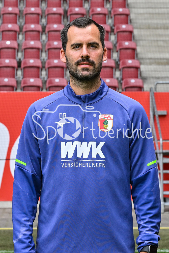 FC Augsburg 2025/26 | David BINDER / Einzelfoto / Freisteller / Media Day FC Augsburg: WWK-Arena am 06.08.2025