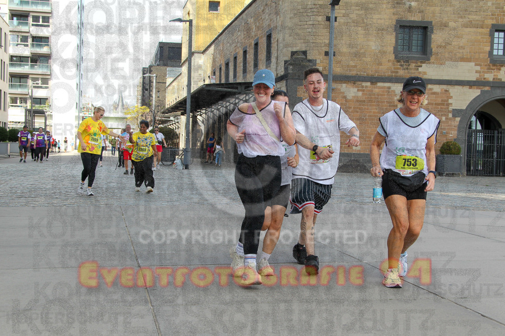250920_1352_EV4_6832 | Sportfotografie im Rhein-Sieg Kreis, Köln, Bonn, NRW, Rheinland Pfalz, Hessen, etc. Unser Tätigkeitsfeld umfasst den Laufsport vom Volkslauf über den Marathon, Duathlon, Triathon bis zum Ultralauf wie Kölnpfad Ultra oder Schindertrail.