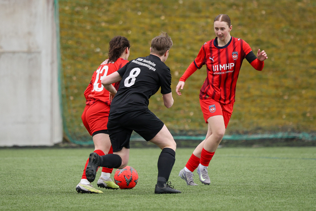 20260329-FCH-HS_008 | 1.FC Heidenheim 1846 II vs. SGM Hohenmemmingen/Sontheim, Fußball, Frauen, Bezirksliga, 2025/2026, 14. Spieltag, 29.03.2026 in Heidenheim, Kunstrasen b. Voith-Arena West(Foto: Michael Bulling) - Realisiert mit Pictrs.com