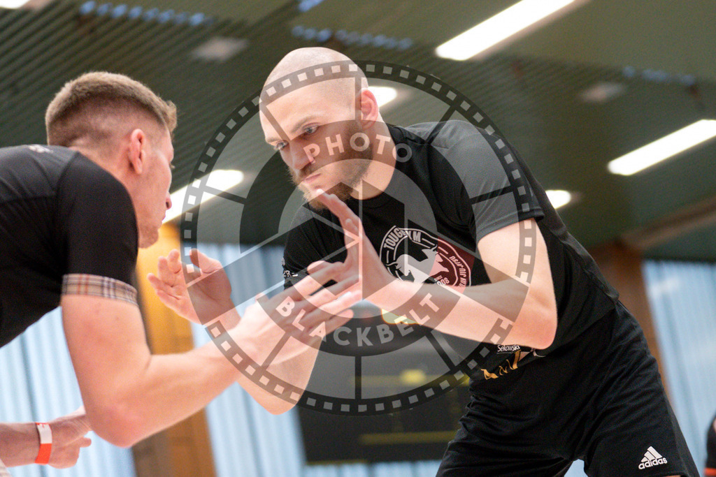 20231125PBB6934 | Fighters compete during the Grappling Industries Jiu-jitsu Championship in Berlin, Germany, on November 25, 2023.