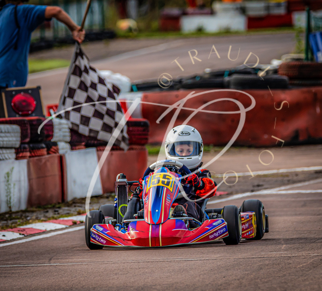 288CB784-7ED1-45E8-8F47-1A9756A40F32 | traudl_s_fotos