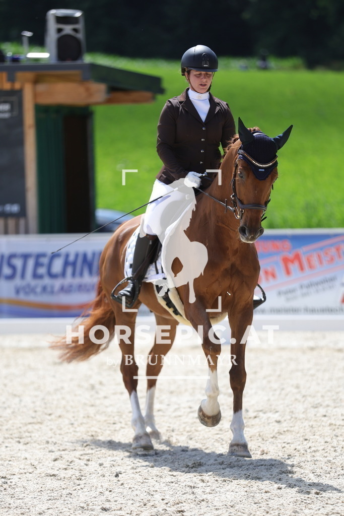 0P6A1678 | Willkommen bei Brunnmayr - Design & Fotografie – Ihrem Spezialisten für Reitturniere und Pferdeveranstaltungen in Oberösterreich, Salzburg und Bayern! Seit über 17 Jahren sind wir leidenschaftlich dabei.