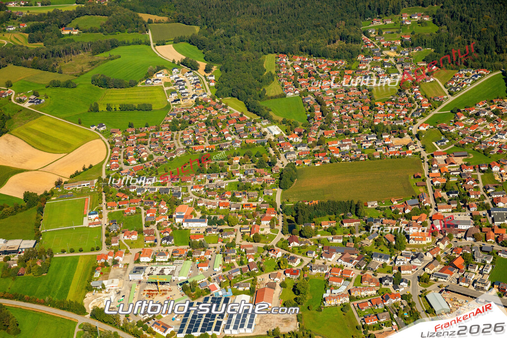 Das Luftbild zeigt : Neuhausen Offenberg - Die Luftaufnahme wurde 2023 vom UL-Flugzeug aus erstellt ( keine Drohne ) - Hochauflösende Luftaufnahme - Für grossformatige Ausdrucke geeignet. Die Geschenkidee !Mit Lizenz und Bildrechte bestellbar