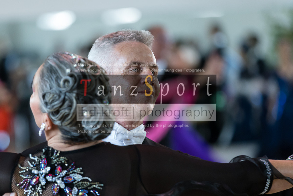 20240525_RL-Masters3-Std_4716 | Tanzsportbilder, Standardtanz, Lateintanz, WDSF, DTV, LTVB, dancecomp, goc, hessen tanzt, blaues band der spree, walzer, tango, wiener walzer, slowfox, quickstepp, samba, rumba, cha-cha-cha, paso doble. jive, hd-kroft photography, turniertanzsport