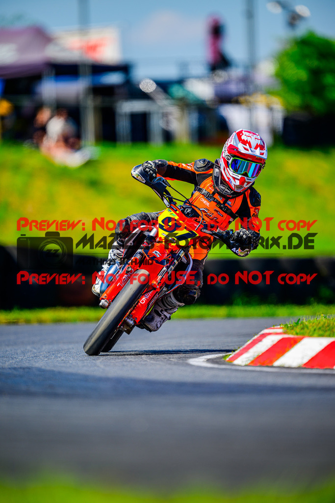 MaZZes_FotoMatrix_240511_6007705_5129 | ROOKIES