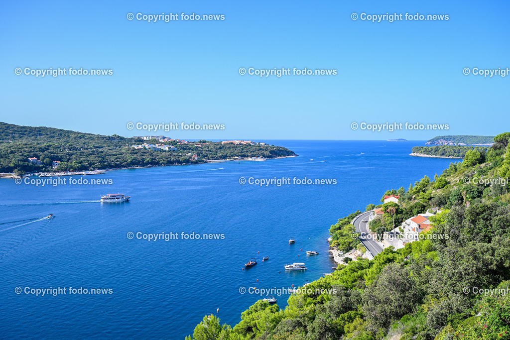 Kroatien_ Dubrovnik_ 11.10.2023-93 | 11.10.2023, Kroatien, HRV, Dubrovnik im Bild Gastronomie, Tourismus, Touristen, Sehenswuerdigkeiten, Stadtansichten



eine Stadt im suedlichen Kroatien an der Adriakueste in der Gespannschaft Dubrovnik-Nereveta. Die Altstadt wurde im Jahr 1979 von der UNESCO in die Liste des Weltkulturerbes aufgenommen.