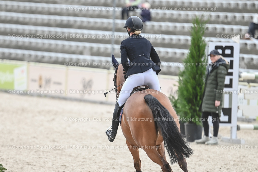 20230514_CCI4_Springen_0340 | equistock