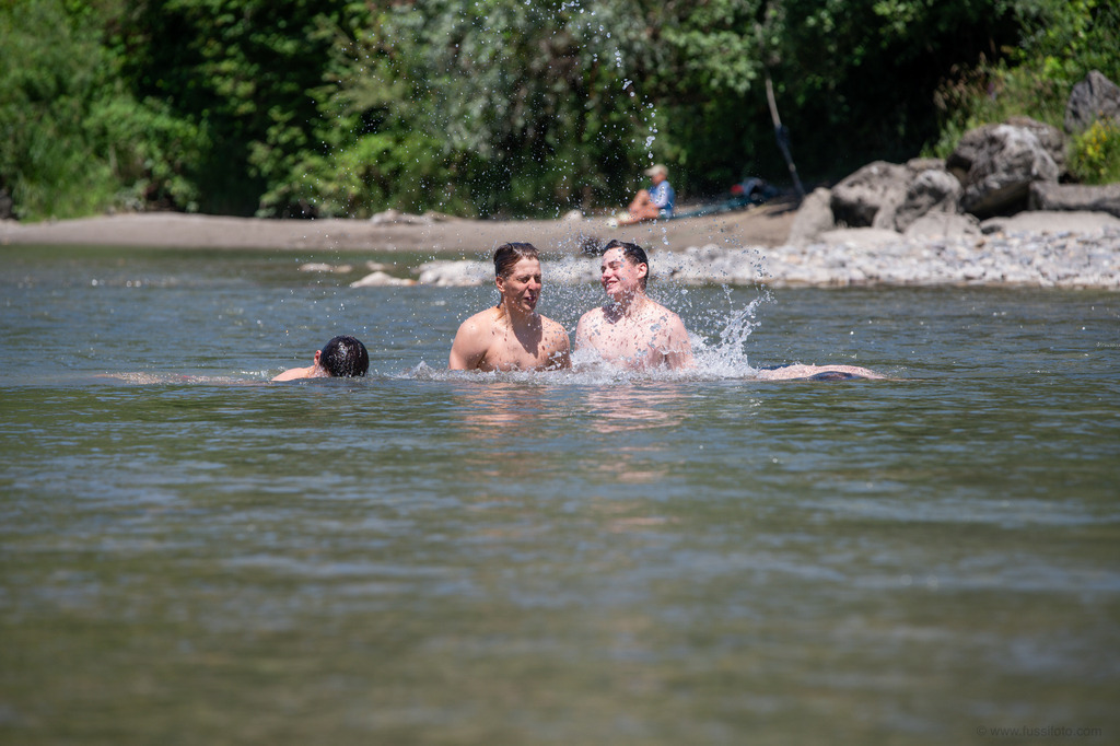 Unbenannt-728 | "Fussifoto.com – Ihr Ansprechpartner für hochwertige Fotografie! Entdecken Sie kreative Bilder und professionelle Dienstleistungen. Kontaktieren Sie uns für Ihre Projekte!"