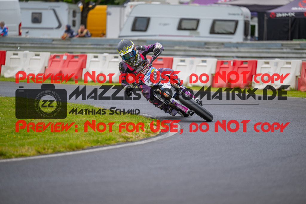 MaZZes-Fotomatrix-20260508-55801 | G4