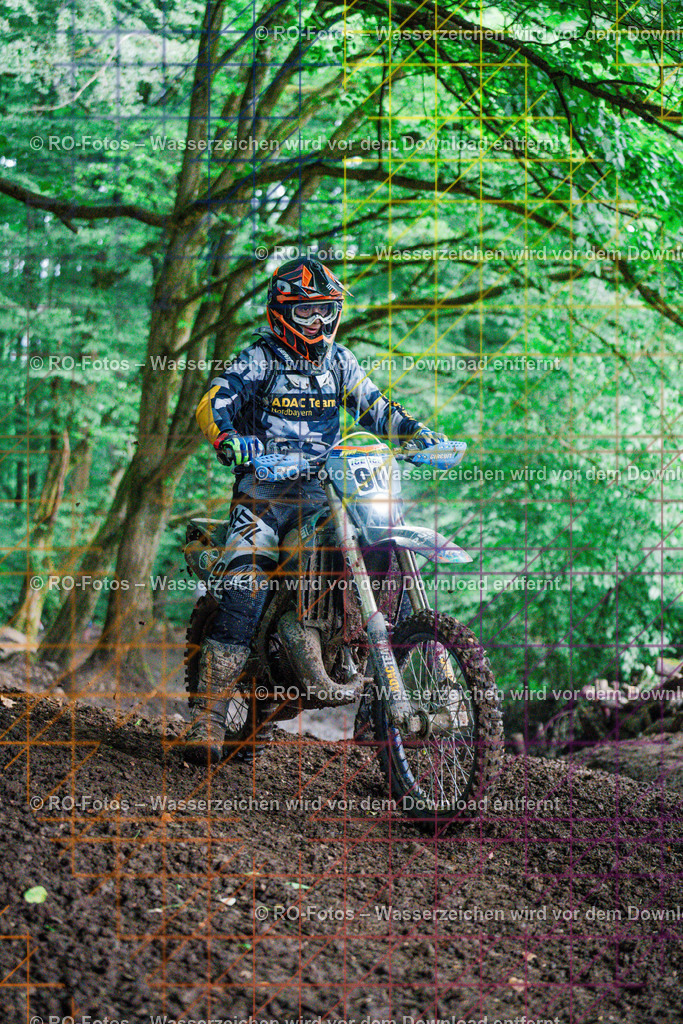 4 Lauf Schlüchtern IGE 2026-326 | Sportfotografie von RO-Fotos: Motorsport, Motocross, Enduro, Laufveranstaltungen und Triathlon. Professionelle Fotos von Sportlern und Events. - Realisiert mit Pictrs.com