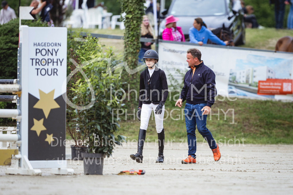 240519_Kalthof_Ponytrophy-102 | Deine schönsten Turniermomente als professionelle Fotos! Entdecke hochwertige Pferdesport-Fotografie im Online-Shop. Jetzt Fotos finden & bestellen!