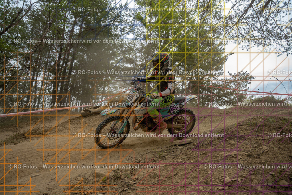Niederwürzbach 4 Lauf-1132 | Sportfotografie von RO-Fotos: Motorsport, Motocross, Enduro, Laufveranstaltungen und Triathlon. Professionelle Fotos von Sportlern und Events. - Realisiert mit Pictrs.com