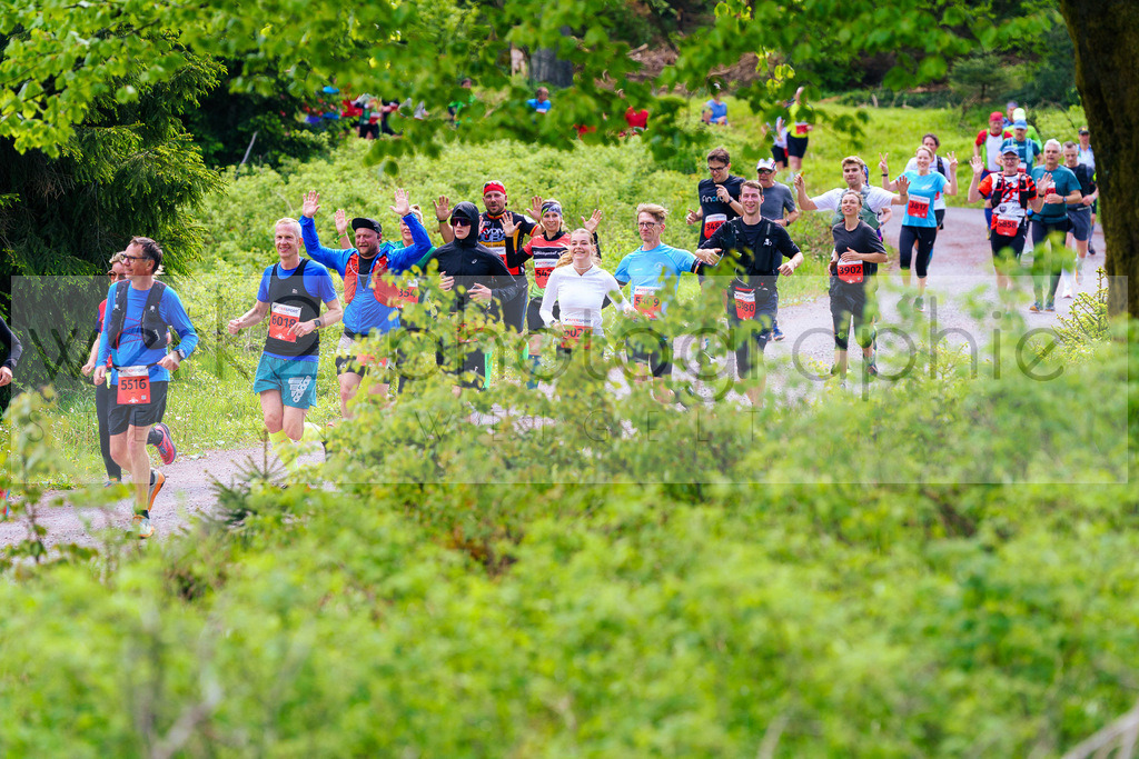 Rennsteiglauf Marathon 2025 | Marathon von Neuhaus/Rwg. nach Schmiedefeld/Rstg. am 17. Mai 2025