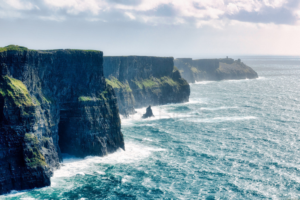 Cliffs Of Moher | Die berühmten Cliffs of Moher im Westen Irlands - Realisiert mit Pictrs.com