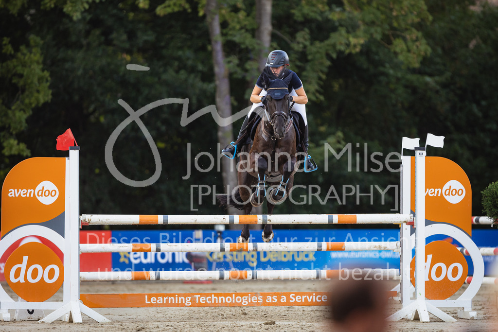 220826_Delbrueck_L-Spr-245 | Deine schönsten Turniermomente als professionelle Fotos! Entdecke hochwertige Pferdesport-Fotografie im Online-Shop. Jetzt Fotos finden & bestellen!
