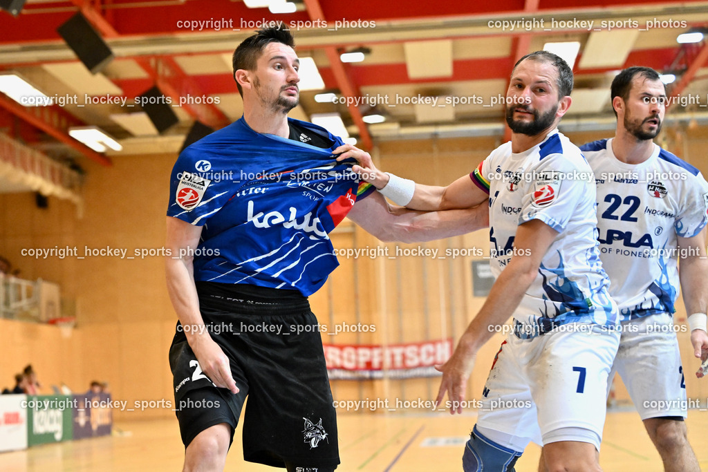 SC Ferlach vs. ALPA HC Hard | #23 KOCBEK Jure SC Ferlach, #7 RASCHLE Luca HC Hard, #22 BABIC Dejan HC Hard, SC Ferlach vs. ALPA HC Hard, SC Ferlach vs. ALPA HC Hard am 30.04.2024 in Ferlach (Ballspielhalle Ferlach), Austria, (Photo by Bernd Stefan)