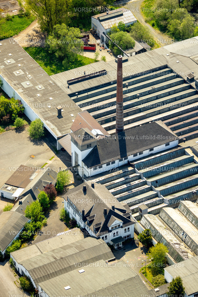 Schmallenberg240505365 | Luftbild, Falke Moden Warenlager und Werksverkauf, Schmallenberg, Sauerland, Nordrhein-Westfalen, Deutschland
