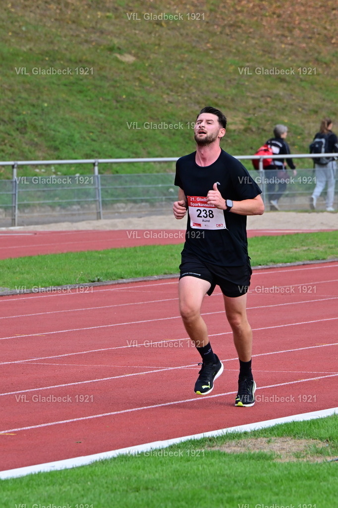 2026-08-23_Sparkassenlauf_5KM_RKrü_000262 | Die Fotografen - Realisiert mit Pictrs.com