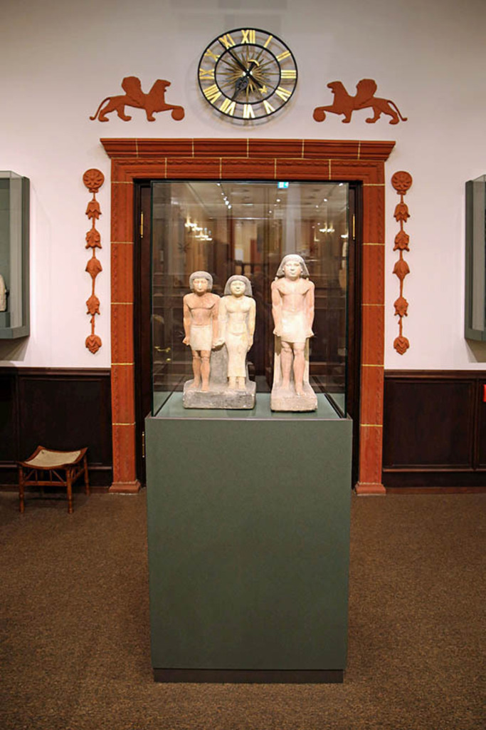 Foto: Leipzig - Ägyptisches Museum - Georg Steindorff - der Universität Leipzig | Das Team hinter BILDLEXIKON LEIPZIG bündelt historische wie aktuelle Informationen über die Stadt Leipzig in Text und Bild auf einer Plattform und stellt diese der interessierten Öffentlichkeit zur Verfügung.