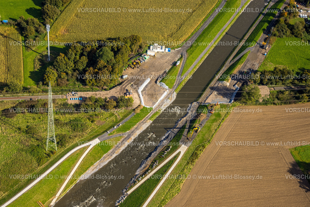 Dinslaken241009247 | Luftbild, Fluss Emscher, neue Emschermündung und Baustelle mit Abriss der Eisenbahnbrücke, Bauarbeiten und Gleitsohle, Eppinghoven, Dinslaken, Ruhrgebiet, Nordrhein-Westfalen, Deutschland