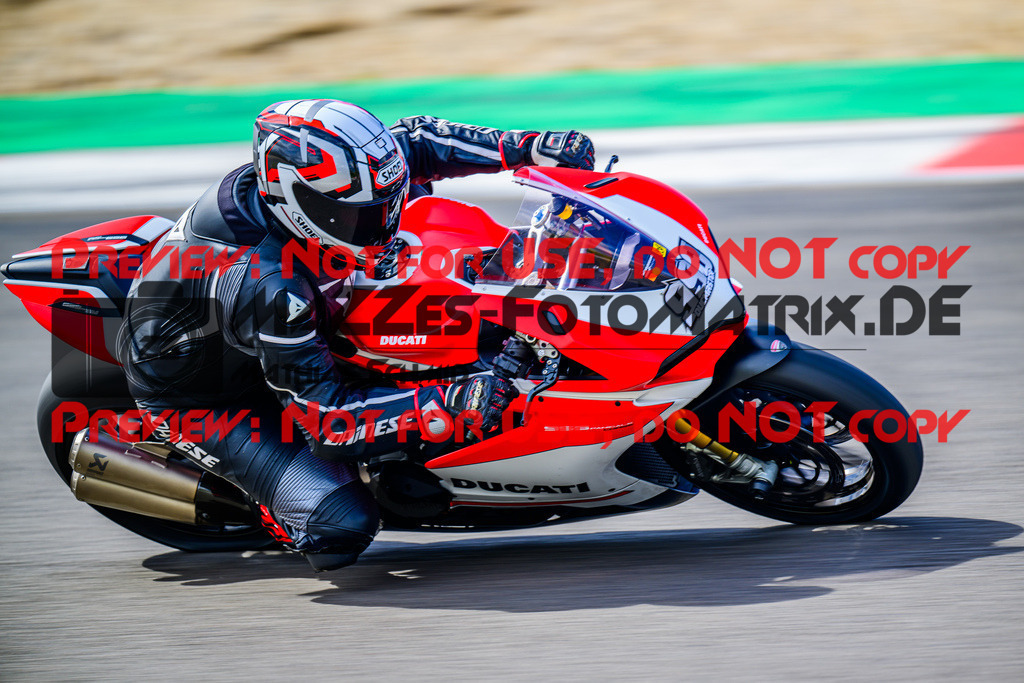 MaZZes_FotoMatrix_240911_6007705_6900 | GELB