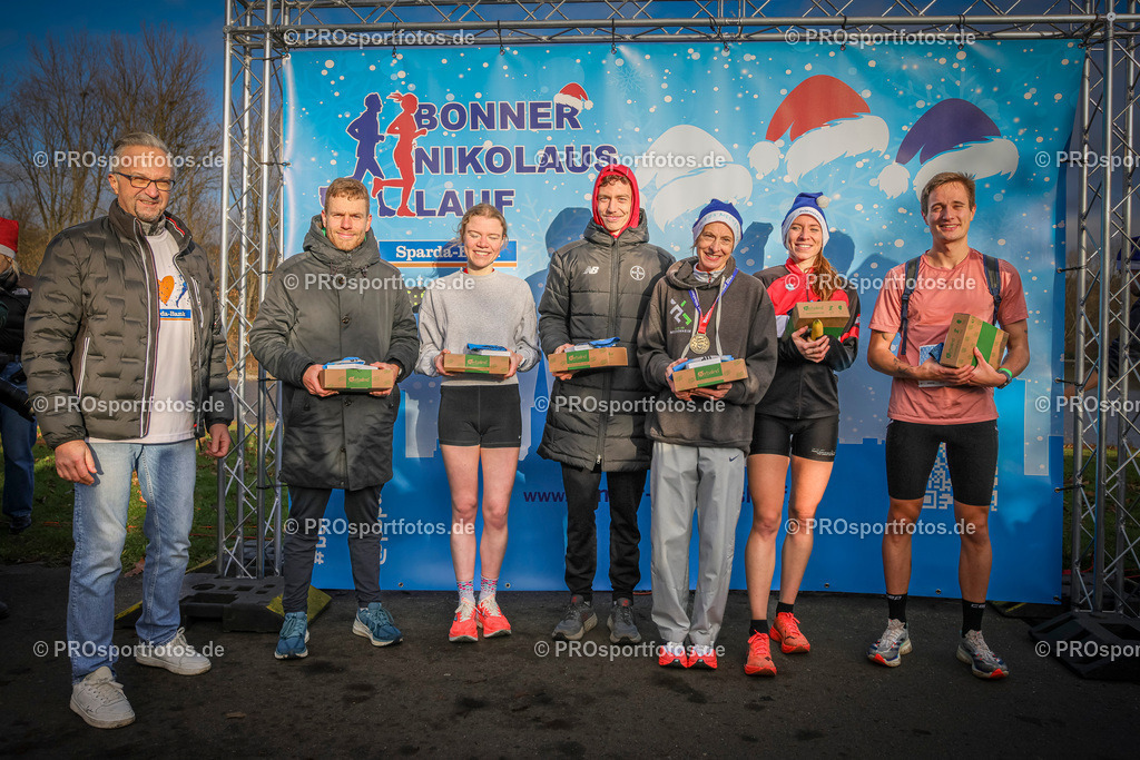 6. Bonner Nikolauslauf; Bonn, 14.12.2025 | Impressionen vom 6. Bonner Nikolauslauf am 14.12.2025 in Bonn (Nordrhein-Westfalen). 