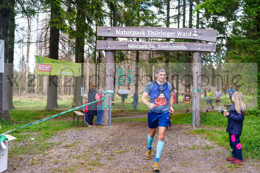 Rennsteiglauf Marathon 2025 | Marathon von Neuhaus/Rwg. nach Schmiedefeld/Rstg. am 17. Mai 2025
