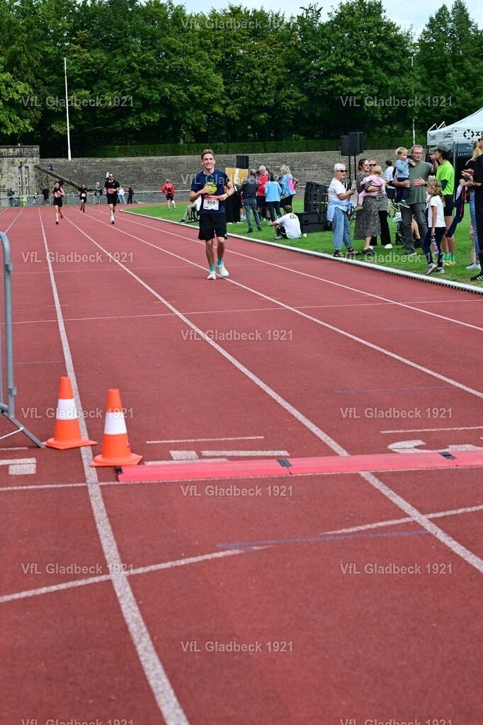 2026-08-23_Sparkassenlauf_HM_RM_002531 | Die Fotografen - Realisiert mit Pictrs.com