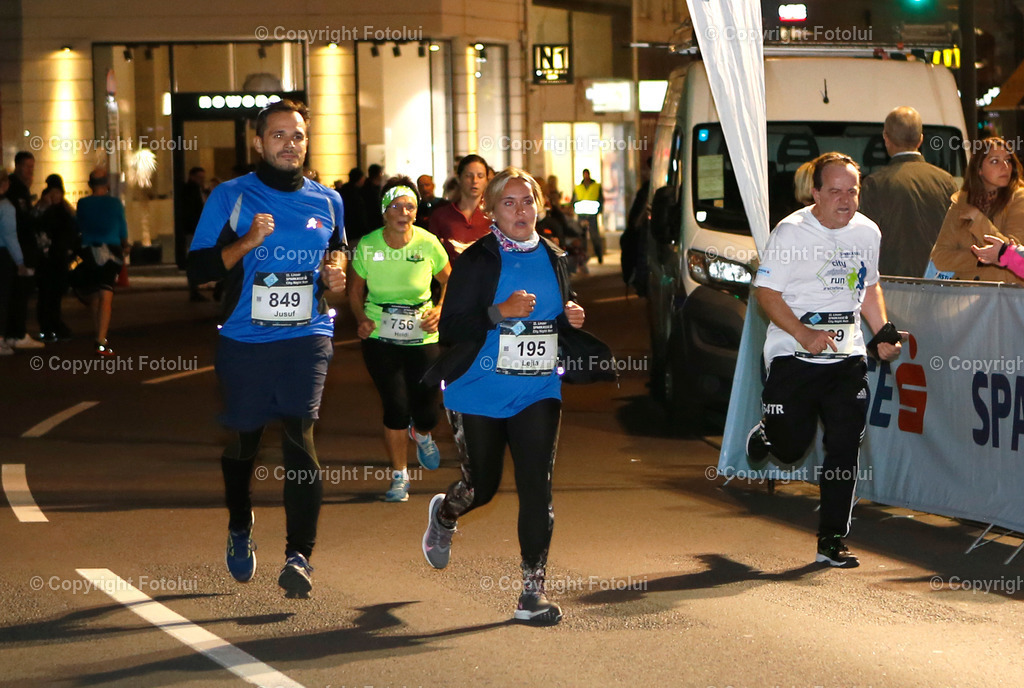 LINZERSPARKASSECITYNIGHTRUN_11 | bilder, linz, photo, foto, fussball, sport, fotolui, bundesliga