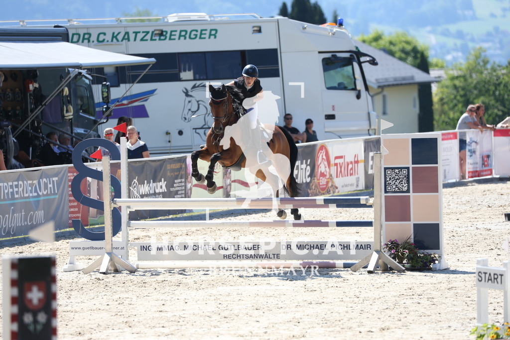 PP016860 | Willkommen bei Brunnmayr - Design & Fotografie – Ihrem Spezialisten für Reitturniere und Pferdeveranstaltungen in Oberösterreich, Salzburg und Bayern! Seit über 17 Jahren sind wir leidenschaftlich dabei.