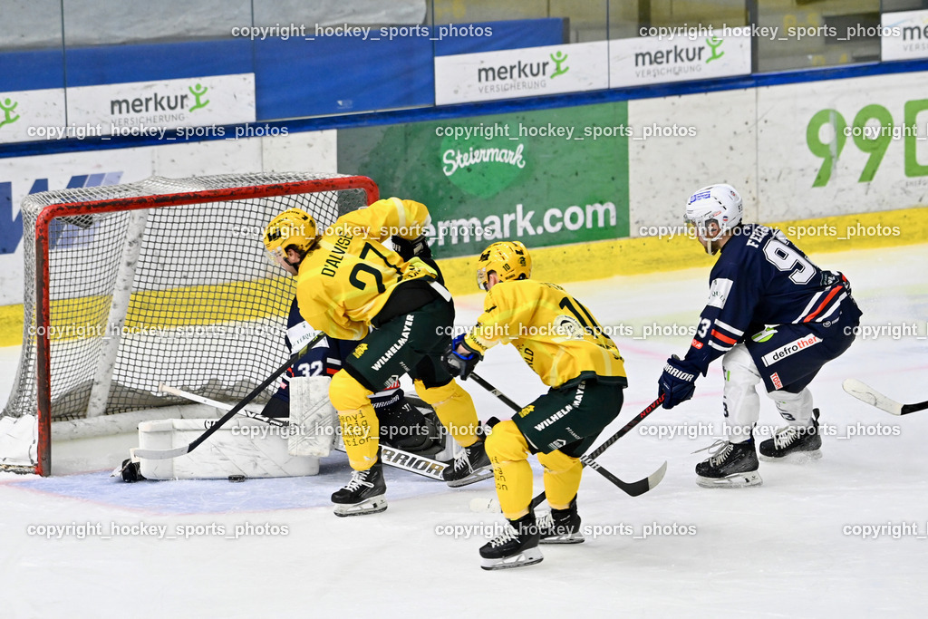 ATSE Graz vs. EHC Lustenau | #93 Fellner Sebastian ATSE Graz, #27 D’Alvise Christopher EHC Lustenau, #10 Kutzer Jonas EHC Lustenau, #32 Zeugswetter Florian ATSE Graz, ATSE Graz vs. EHC Lustenau, ATSE Graz vs. EHC Lustenau am 14.02.2026 in Graz (Merkur Eishalle ), Austria, (Photo by Bernd Stefan)