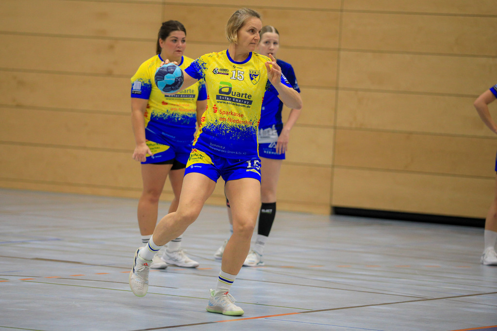 TvBorkenIII_SVN_161125_214 | Bildergalerie von Sport-Ereignissen aber auch von weiteren spannenden Dingen - nicht nur vom Niederrhein. In Anlehnung an den bekannten Spruch von Hanns Dieter Hüsch heißt das Motto: "Niederrhein ist überall".  - Realisiert mit Pictrs.com