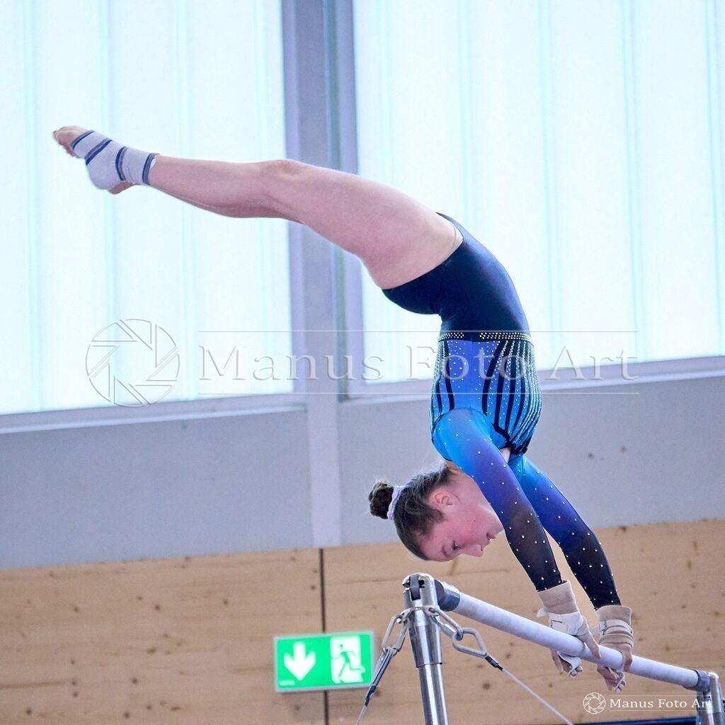 2024-04-30-1-1-C-DSC02161 | Professionelle Sportfotografie in Hamburg, Schleswig-Holstein und Niedersachsen – spezialisiert auf Rhönrad, Geräteturnen, Leistungsturnen und rhythmische Sportgymnastik. Bundesweite Begleitung von Rhönrad-Events. Jetzt Sport-Fotos - Realisiert mit Pictrs.com