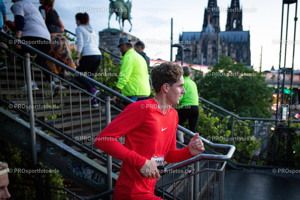 22. Nachtlauf des ASV Koeln; Koeln, 28.05.25 | Impressionen vom 22. Nachtlauf des ASV Koeln am 28.05.25 in der Altstadt von Koeln (Deutschland). Foto: BEAUTIFUL SPORTS/Bernd Hoffmann