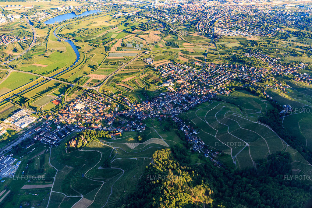 Luftbild: Ortsansicht im Kinzigtal aus Südosten im Ortsteil Fröschlach in Ortenberg im Bundesland Baden-Württemberg in Deutschland. Foto: IMG_114936.jpg vom 01.06.2019 durch Werner Riehm/FLY-FOTO.de