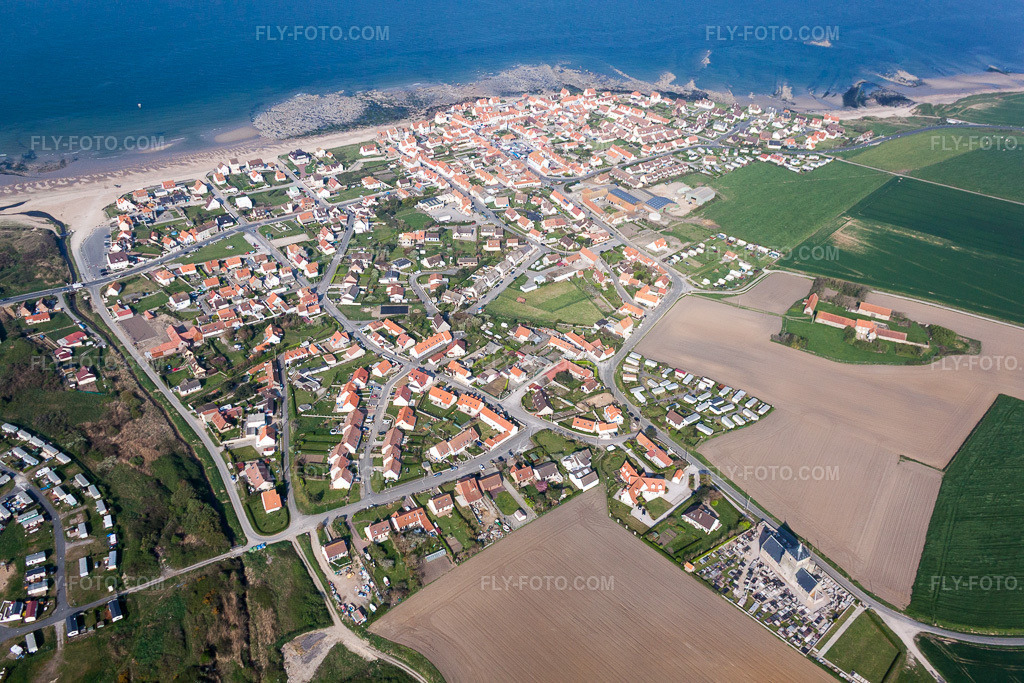 Aerial view: Village center on the seafront coastal area of the canal in Audresselles in the state Pas de Calais, France.Photo: IMG_40187.jpg taken on 04/18/2011 by Werner Riehm/FLY-FOTO.comResolution of the original: 4752 x 3168 px