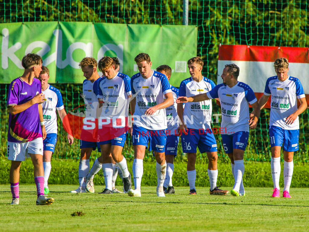 Austria Klagenfurt Amateure - SK Treibach 1-1, Kärntner Liga 2. Runde | Torjubel Hanno Wachernig (SK Treibach #14) Ognjen Gigovic (SK Treibach #16) Vahid Muharemovic (SK Treibach #15) Alexander Kurz (SK Treibach #11) Lukas Urnik (SK Treibach #8) Austria Klagenfurt Amateure - SK Treibach 1-1 am 08.08.2023 in Brückl
(Sportplatz), Austria, (Photo by Ernst Krawagner sport-fan.at) - Realisiert mit Pictrs.com