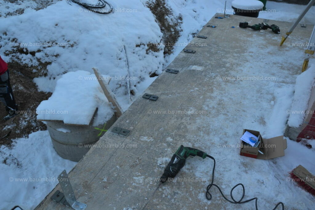 bib-lg09-holzbau-0016 | Nach LV-Leistungsgruppen sortierte Detailfotos über den Bau eines Hauses. Alle Hausbau-Bilder direkt vom Urheber und Autor der Website Haus-Selber-Bauen.com