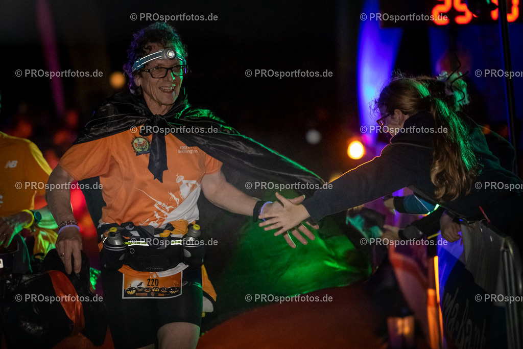 Halloween Run 2022 in Koeln, 31.10.2022 | Impressionen vom Halloween Run 2022 am 31.10.2022 in Koeln (Forstbotanischer Garten Rodenkirchen). Foto: BEAUTIFUL SPORTS/Axel Kohring