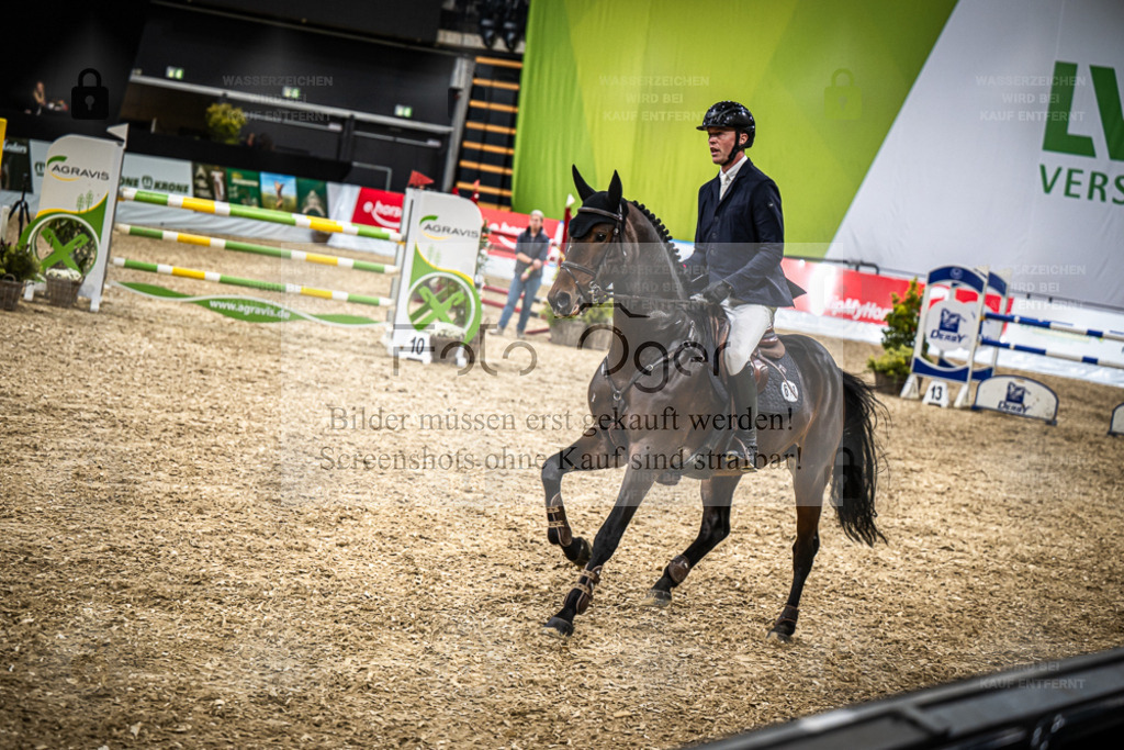 DOS_1176 | Entdecke hochwertige Reitturnierfotos von Foto Oger. Professionell, emotional und authentisch – jetzt Lieblingsmomente im Shop bestellen. - Realisiert mit Pictrs.com