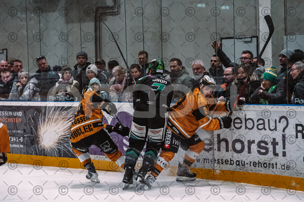 Alligators_vs_Fuessen_06_03_2026_PP-46 | Höchstadt Alligators Fotogalerie: Eishockey-Action aus Franken. Professionelle Spielfotos, Portraits & Stadionbilder zum Download. Jetzt entdecken! - Realisiert mit Pictrs.com