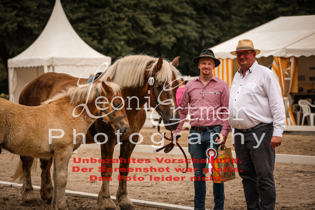 SaHF00127 | Leoni Ertmer Photography - Realisiert mit Pictrs.com