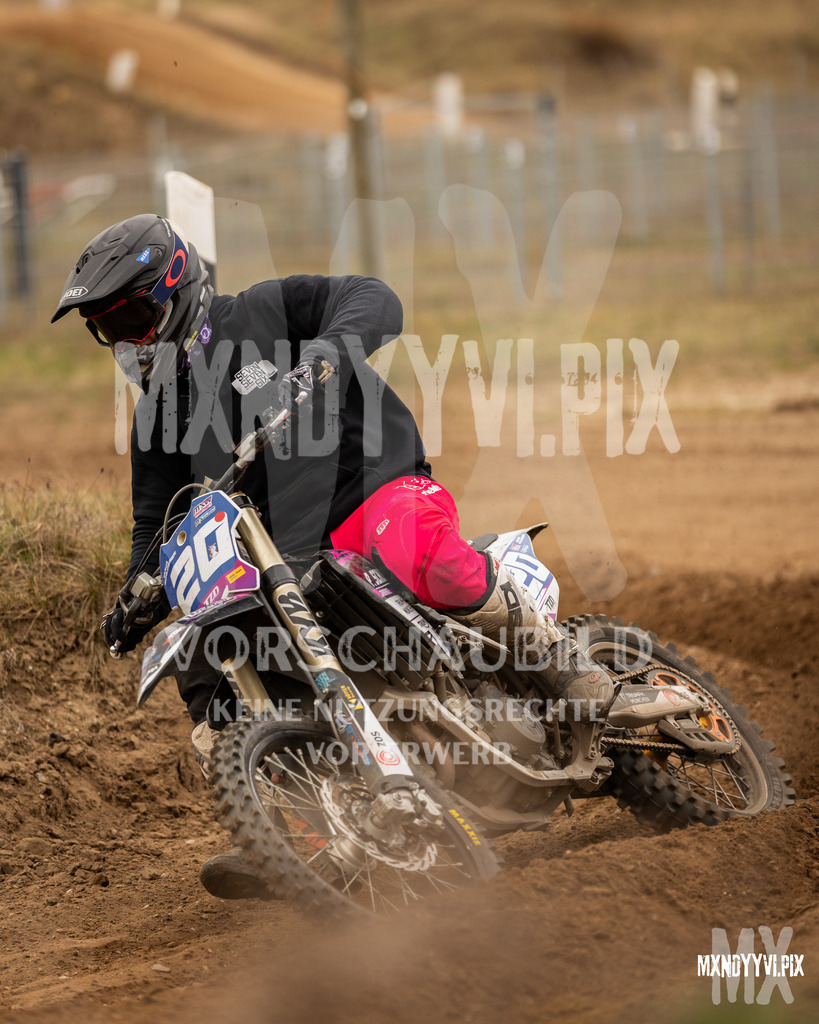 866A1527 | mxndyyvipix