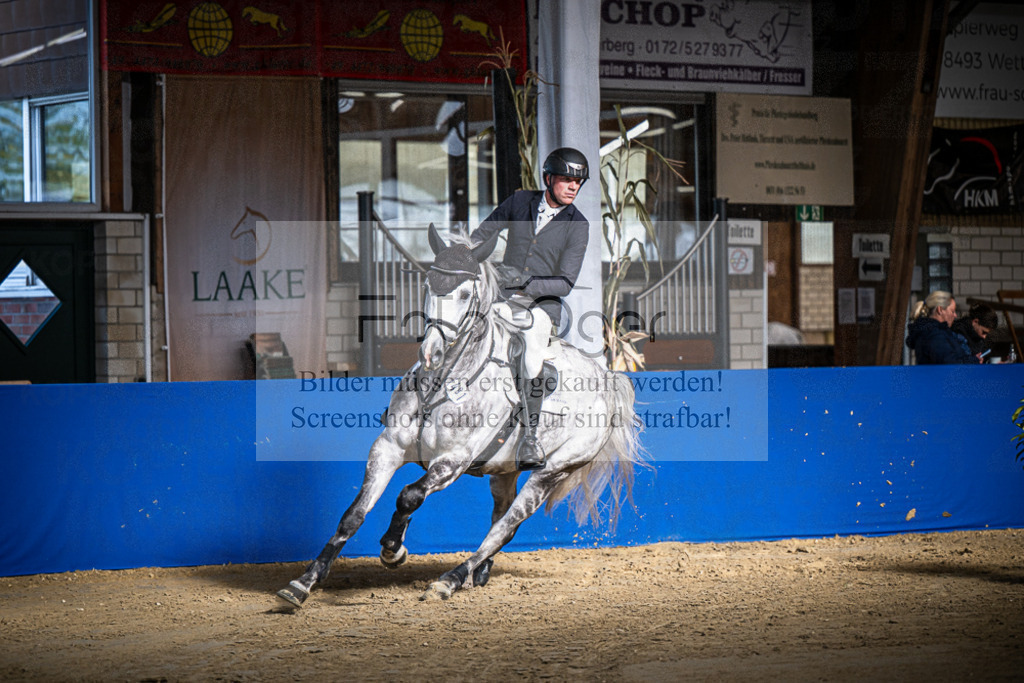 DOS_0144 | Entdecke hochwertige Reitturnierfotos von Foto Oger. Professionell, emotional und authentisch – jetzt Lieblingsmomente im Shop bestellen.Deutschlandweite Turnierfotografie. - Realisiert mit Pictrs.com