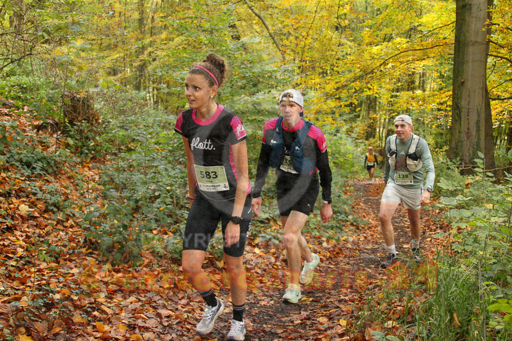 251026_1246_EV4_5817 | Sportfotografie im Rhein-Sieg Kreis, Köln, Bonn, NRW, Rheinland Pfalz, Hessen, etc. Unser Tätigkeitsfeld umfasst den Laufsport vom Volkslauf über den Marathon, Duathlon, Triathon bis zum Ultralauf wie Kölnpfad Ultra oder Schindertrail.
