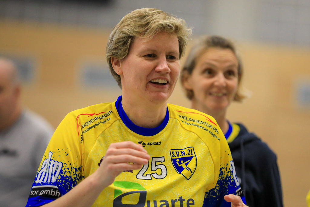 TvBorkenIII_SVN_161125_022 | Bildergalerie von Sport-Ereignissen aber auch von weiteren spannenden Dingen - nicht nur vom Niederrhein. In Anlehnung an den bekannten Spruch von Hanns Dieter Hüsch heißt das Motto: "Niederrhein ist überall".  - Realisiert mit Pictrs.com